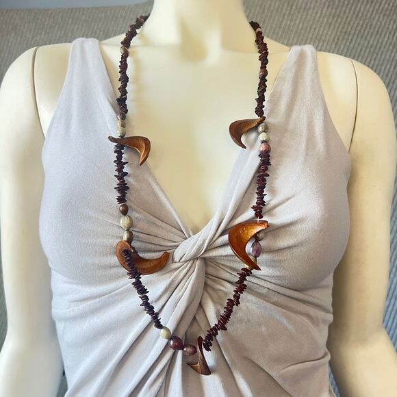 70's Vintage Necklace Hawaiian Koa Apple Seed Brown Puka Shell Tourist Lei Boho - Picture 11 of 11